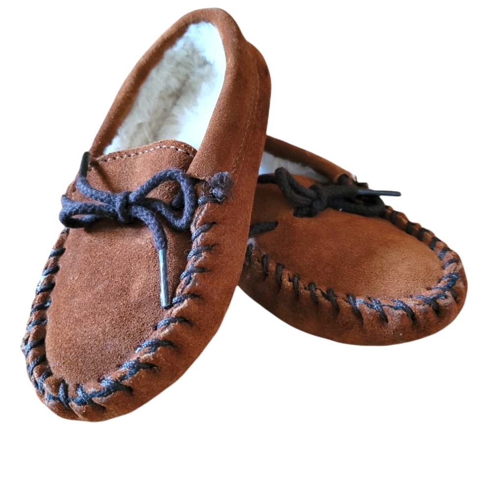 Minnetonka Children's 2363 Brown Suede Pile Lined Soft Sole Moccasins Size 9